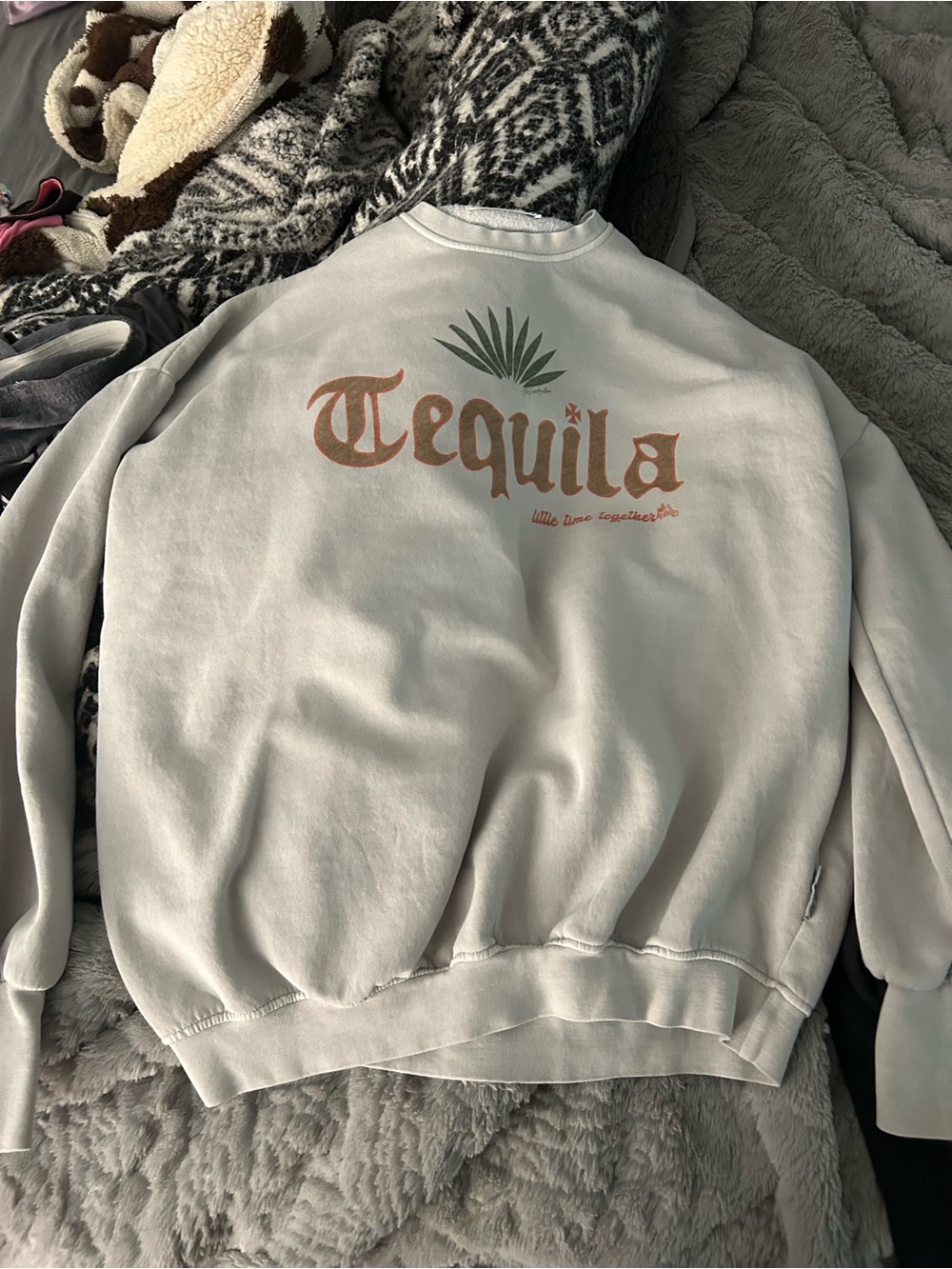 The laundry room tequila sweatshirt small